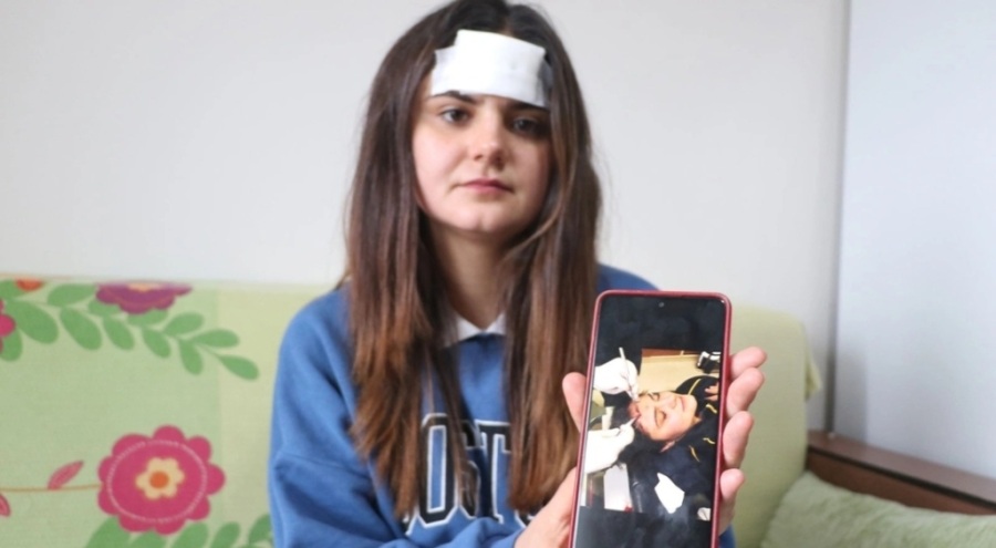 Trafik kazasındaki yaralılara müdahale eden 2 sağlık çalışanına saldırı