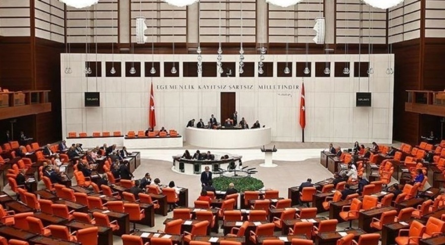 Sözleşmeli personele kadro düzenlemesi bugün Meclis'te