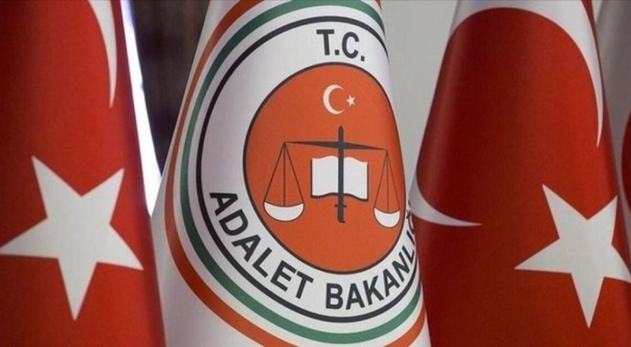 Adalet Bakanlığı'ndan personele 26,5 TL giysi yardımı