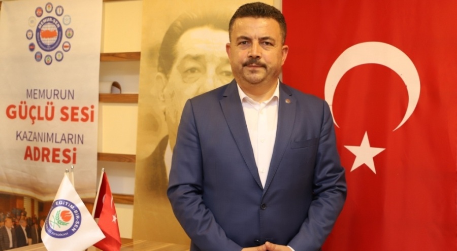 Eğitim Bir Sen Bursa 1 Nolu Şube Başkanı Acar: Asım'ın nesli bizlerin inancı ve gayretiyle yaşayacak