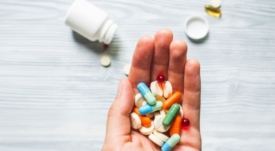 TEİS Genel Başkanı Nurten Saydan: 585 ilaç stokta yok, 522 ilaç sınırlı gönderiliyor