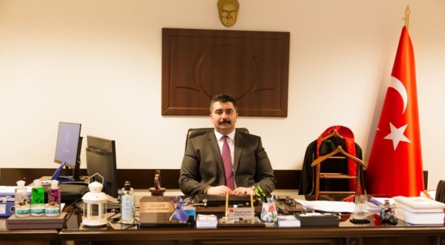 Bursa'da Cumhuriyet Başsavcısı Yusuf Canik göreve başladı