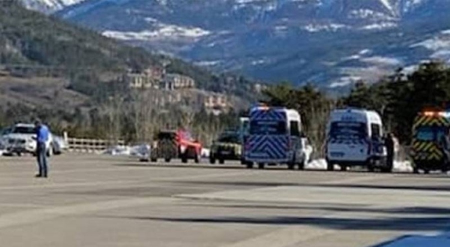 Fransa'nın güneyinde küçük uçak düştü