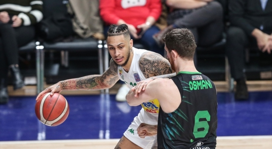 Frutti Extra Bursaspor: 97 - Darüşşafaka: 71