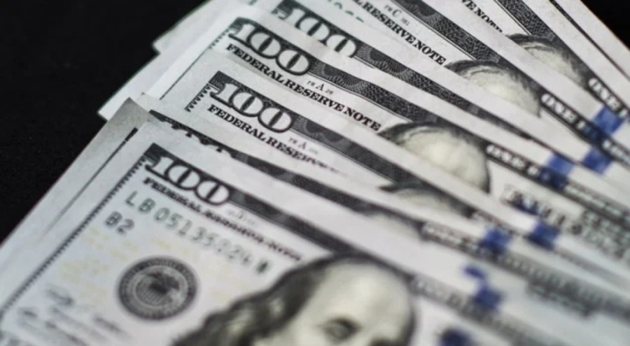 Döviz mevduatları 4,9 milyar dolar azaldı