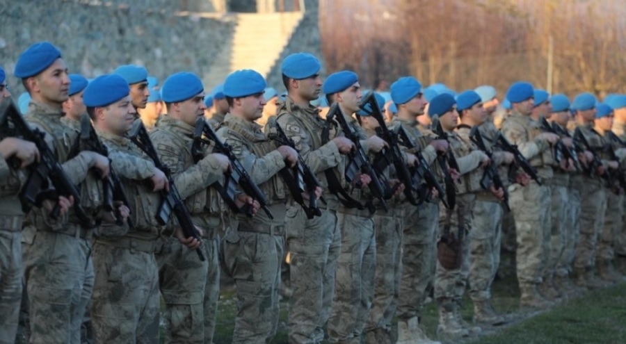 Suriye'den dönen komandolara törenli karşılama