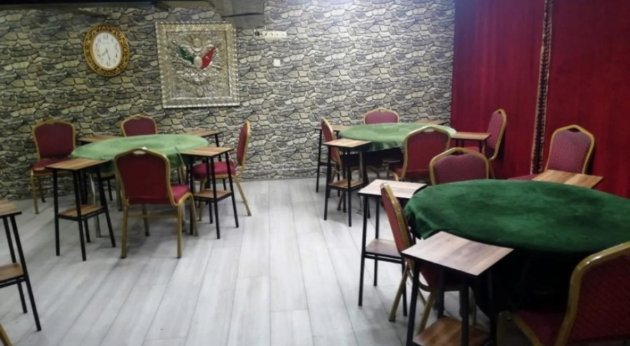 Bursa Osmangazi'de ruhsatsız kahvehaneler mühürlendi