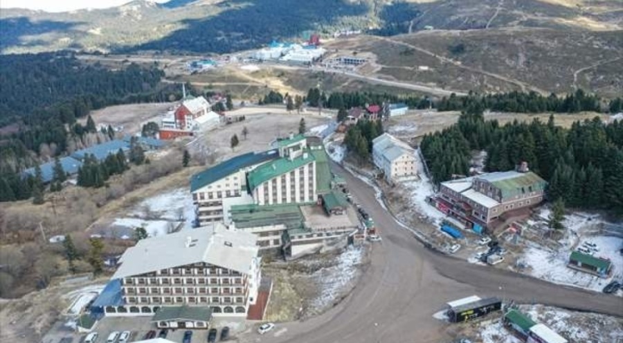 Beklenen kar yağmayınca Uludağ'daki rezervasyonlar yüzde 50 düştü