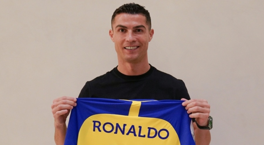 Cristiano Ronaldo, Al Nassr ile anlaştı