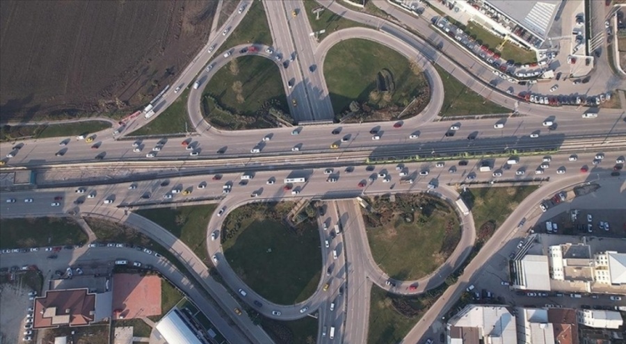 Bursa trafiğini rahatlatacak projelerin yarın açılışı yapılacak