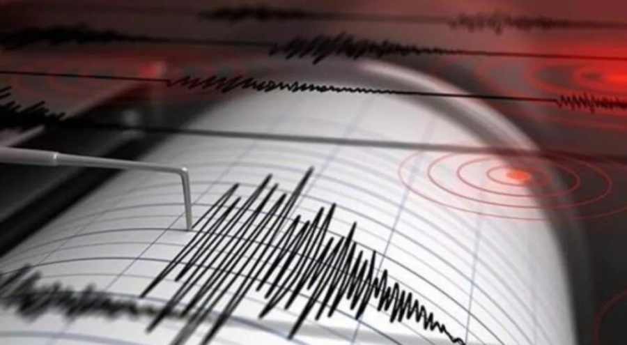 Ege Denizi'nde 4,4'lük deprem