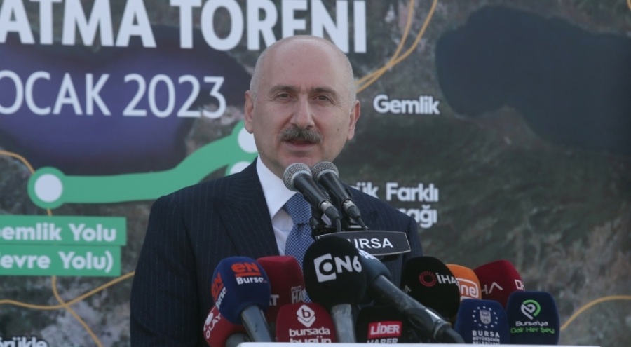 Bakan Karaismailoğlu Bursa'da toplu açılış gerçekleştirdi