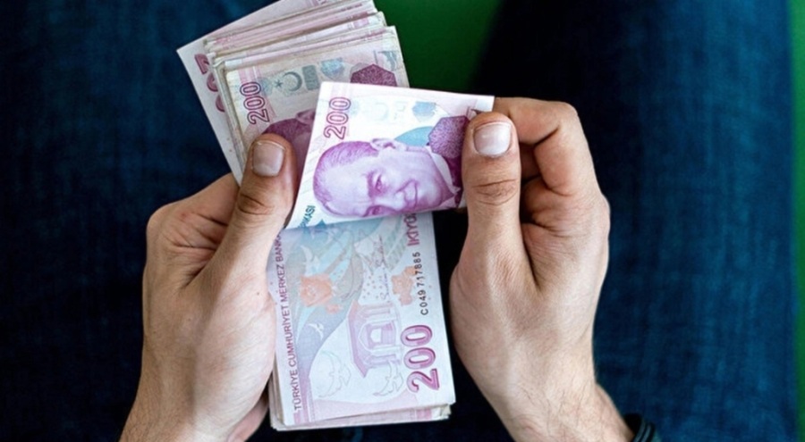 KKTC'de asgari ücret 11 bin 800 TL oldu