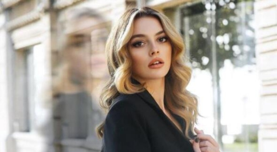 Melis Sezen'e beğeni yağdı