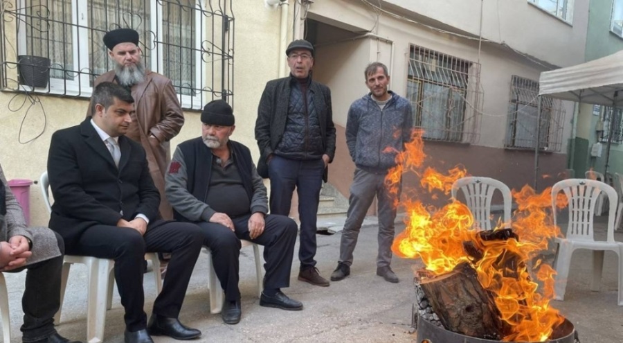 CHP'li Demir'den Sinan Ateş'in ailesine taziye ziyareti