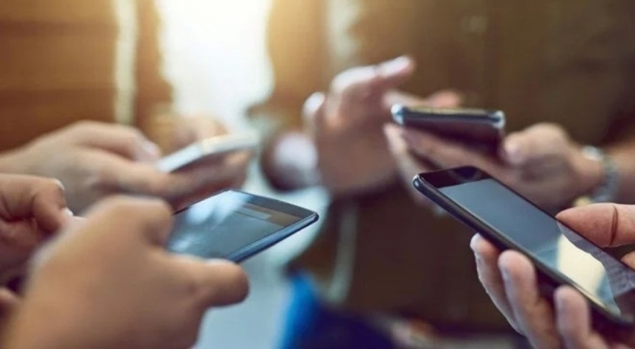 BDDK'dan cep telefonlarına taksit düzenlemesi geldi