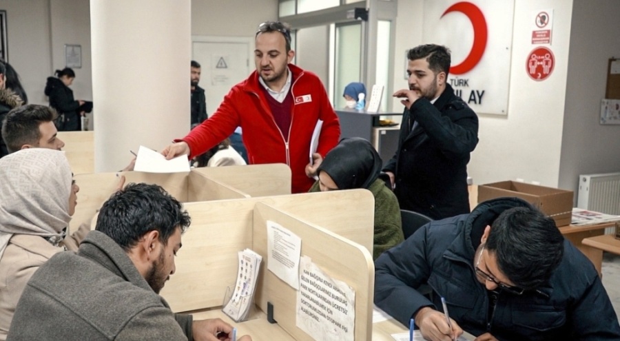 AK Parti Bursa Gençlik Kolları'ndan kök hücre bağışı