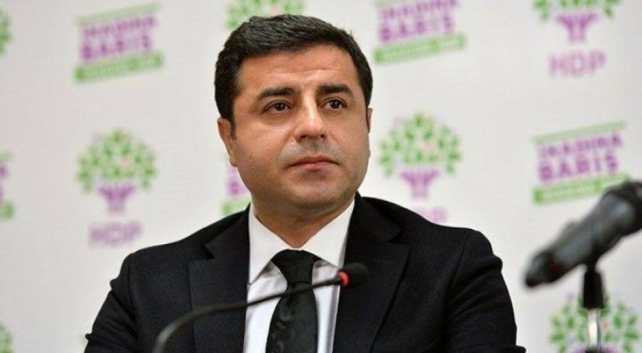Selahattin Demirtaş: Yürü HDP yolun açık olsun!