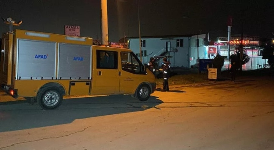 Mahalledeki kötü koku paniği AFAD'ı harekete geçirdi