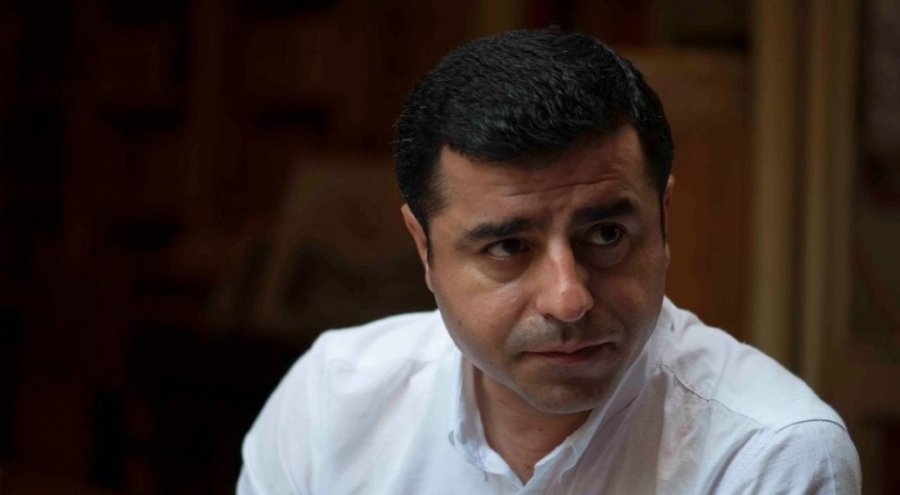 Demirtaş: HDP, kendisini dikkate almayacak bir adayı destekleme derneği değildir