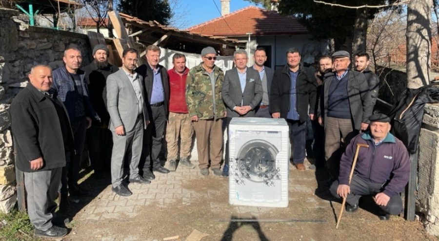 Bursa'da evi yanan imama destek
