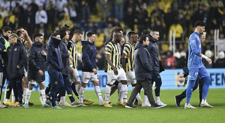 Fenerbahçe'den zirve yarışında kayıpta