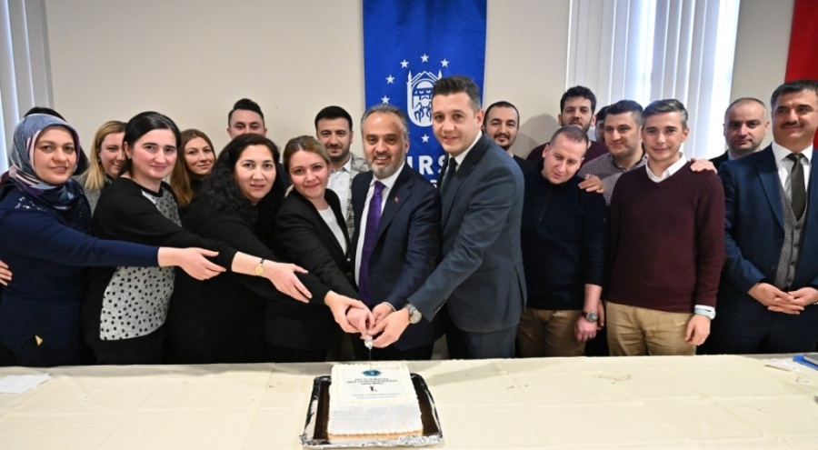 Bursa Büyükşehir Belediyesi Beyaz Masa birimi çalışmalarını sürdürüyor