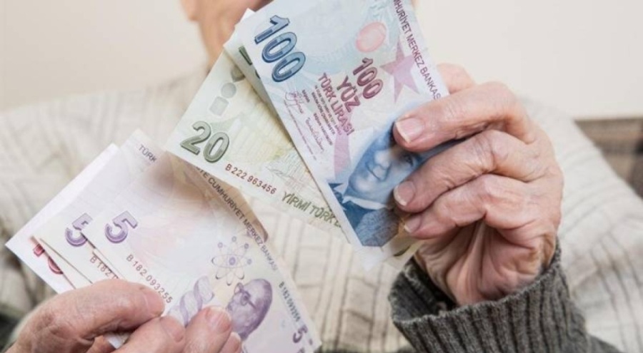 En düşük emekli maaşı 5 bin 500 liraya yükseltildi