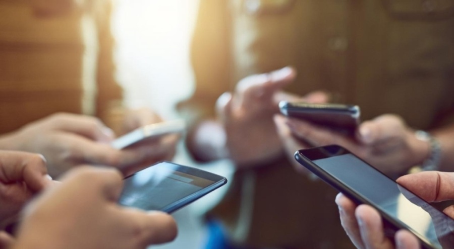 Resmi Gazete'de yayımlandı! Cep telefonlarına taksit düzenlemesi