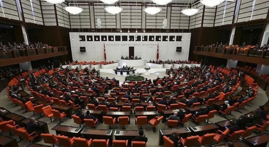 Sözleşmelilere kadro düzenlemesi Meclis'e geliyor