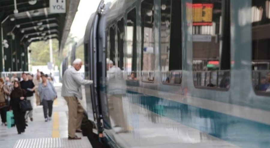 Yarıyıl tatili sebebiyle ek YHT seferleri konuldu