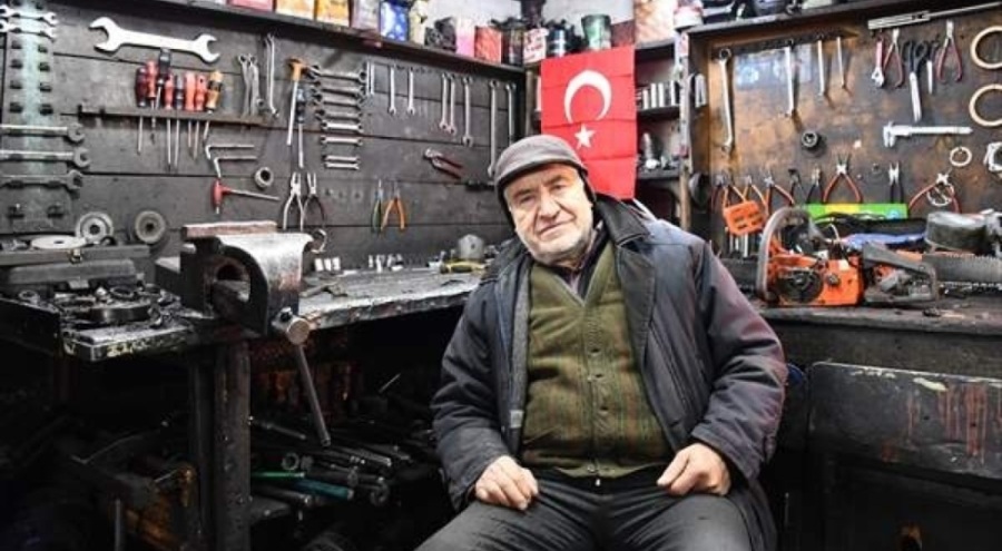 Bursalı motor ustası 53 yıllık ustalık serüvenini anlattı