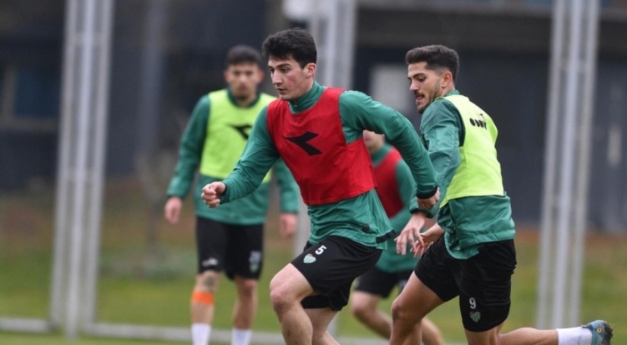 Bursaspor antrenmanlarda sonuçlandırmaya odaklandı