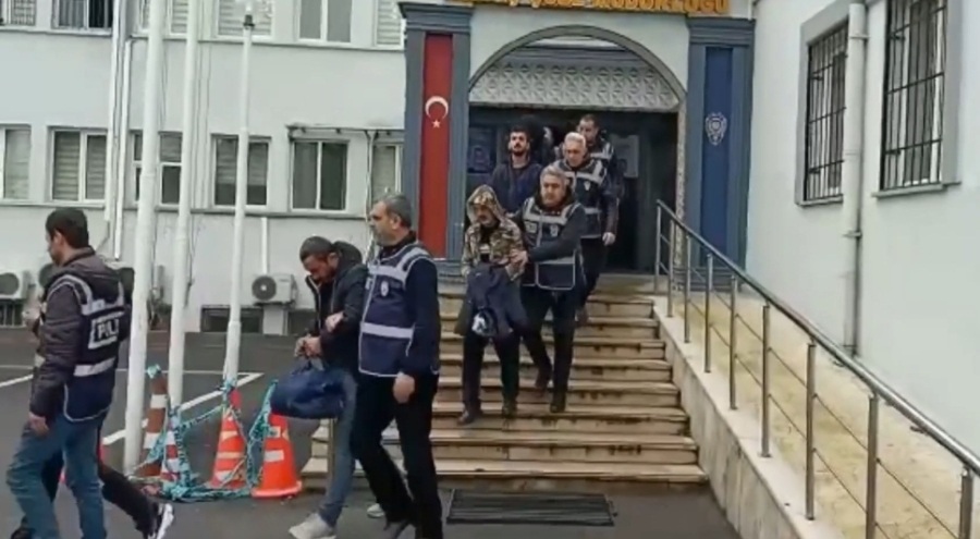 Bursa'da şafak vakti yapılan operasyonla yakalandılar