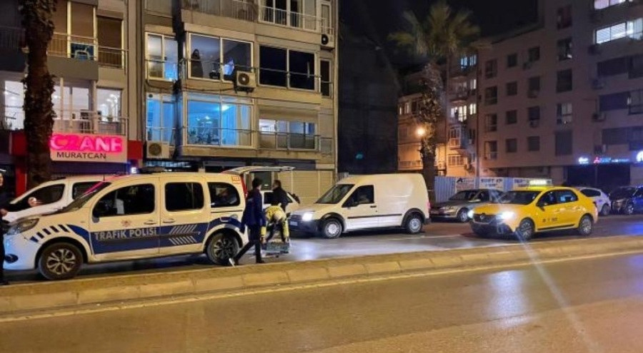 İzmir'de taksinin çarptığı kadın hayatını kaybetti