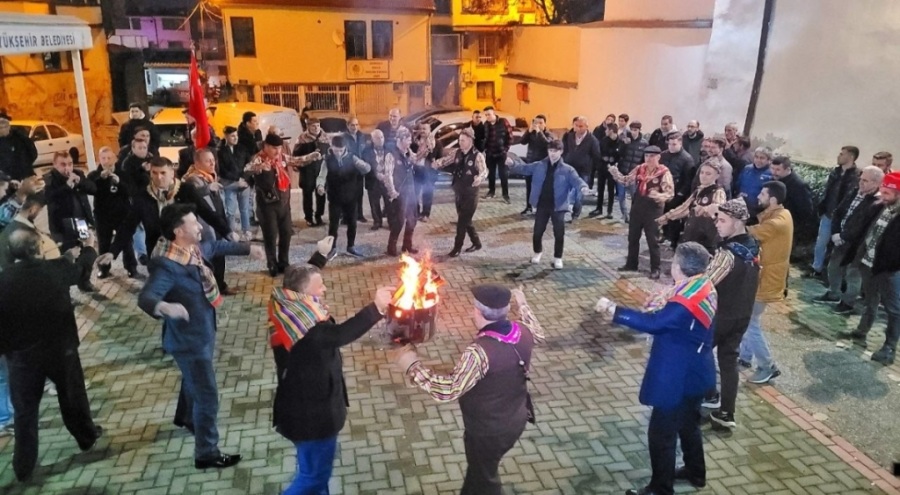 Bursa'da köylüler yüzlerce yıllık geleneklerini yaşatıyor