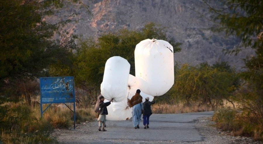Eve poşetle doğal gaz taşıyorlar