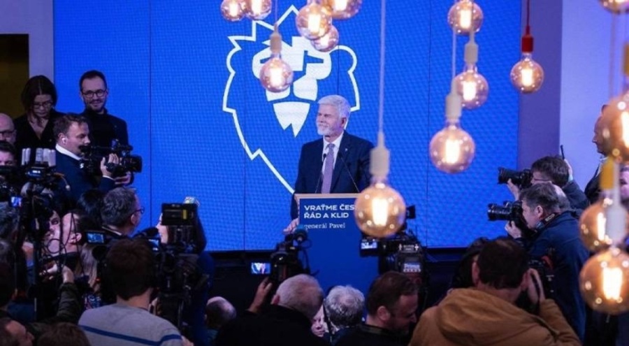 Çekya'da devlet başkanlığı seçimi ikinci tura kaldı