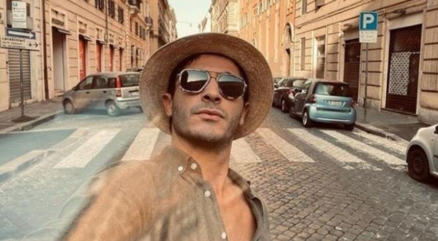 Burak Deniz hakkında yakalama kararı