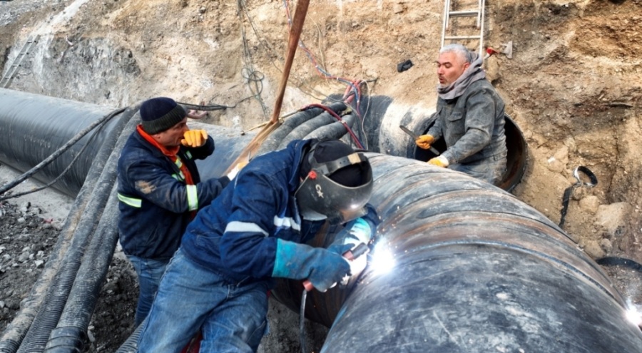 Bursa'da Nilüfer'i susuz bırakan çalışmada 60 kişilik ekip çalıştı
