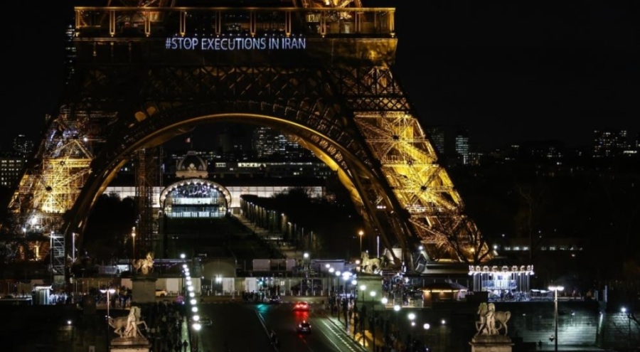 Eyfel Kulesi'nde İran protestosu: İdamları durdurun