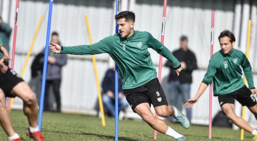 Bursaspor, Afyonspor'a bileniyor