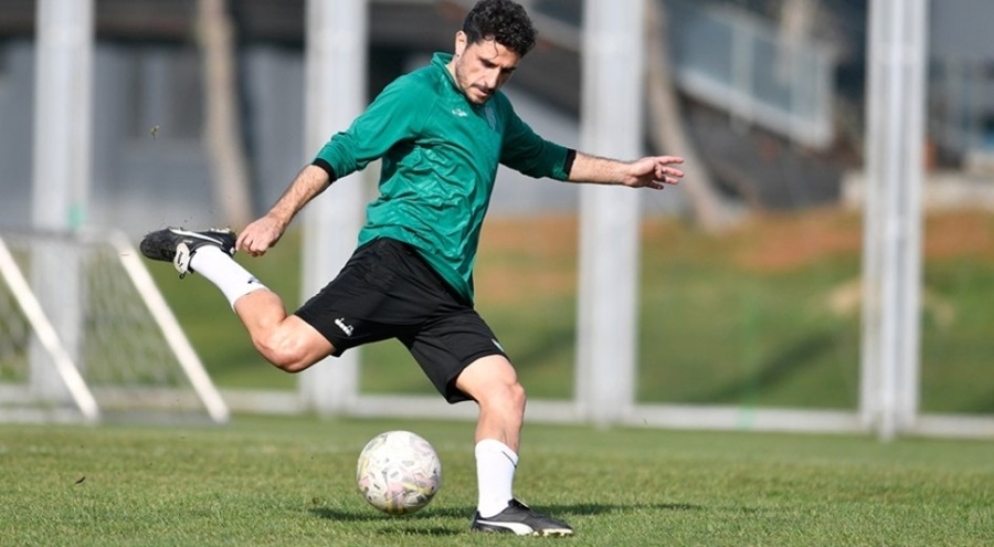 Bursasporlu Özer Hurmacı sakatlandı