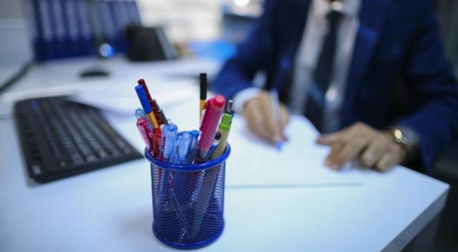 Sözleşmeli personellere kadro müjdesi! Kanun teklifi yasalaştı