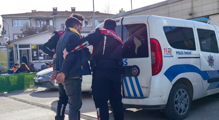Bursa'da kapkaçcı kovalamacayla yakalandı