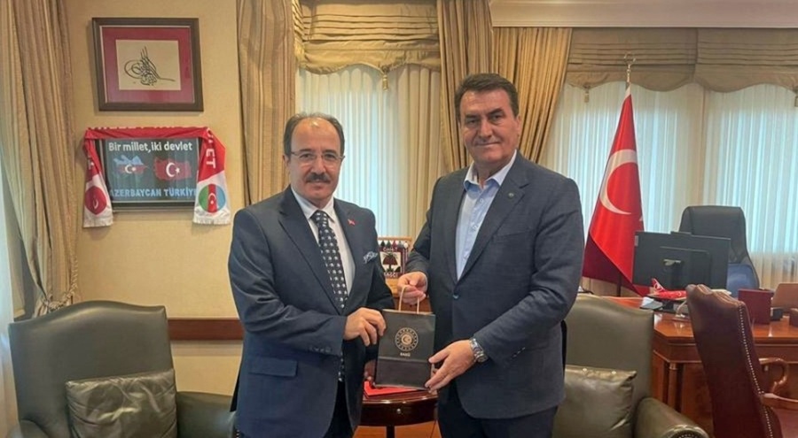 Bursa'dan Bakü'de kardeş buluşması