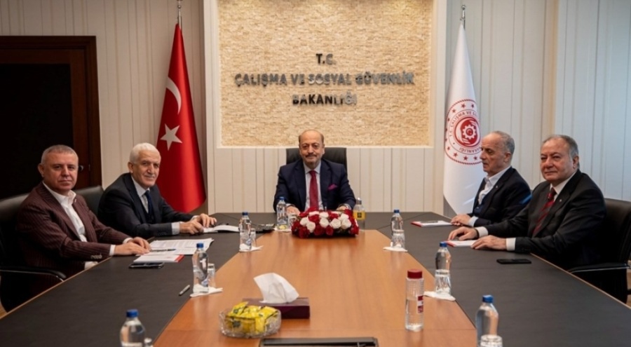 700 bin kamu işçiye yapılacak zammın belirleneceği görüşmeler başladı