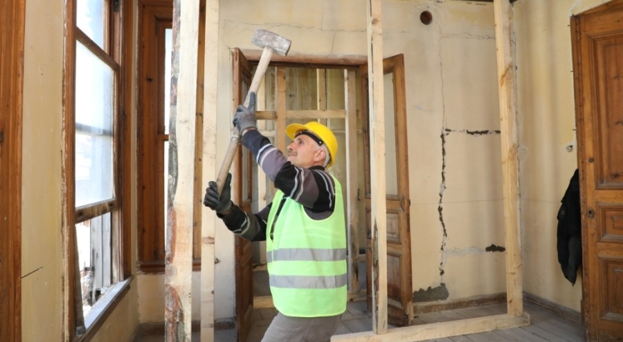 Bursa Mudanya'daki tarihi konağın restoresine başlandı