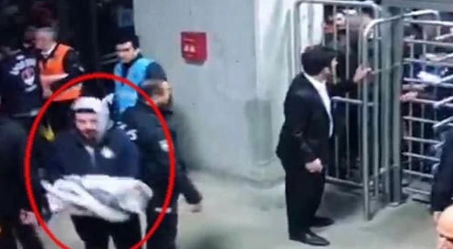 Olaylı Göztepe-Altay maçında işaret fişeği atan kişi için hapis cezası istendi