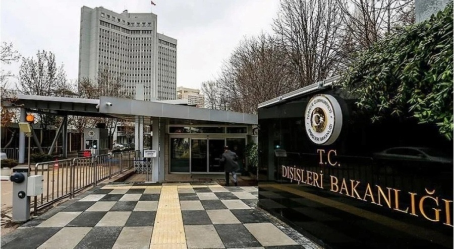 Dışişleri: İsveç'te Kur'an-ı Kerim'e aşağılık saldırıyı lanetliyoruz